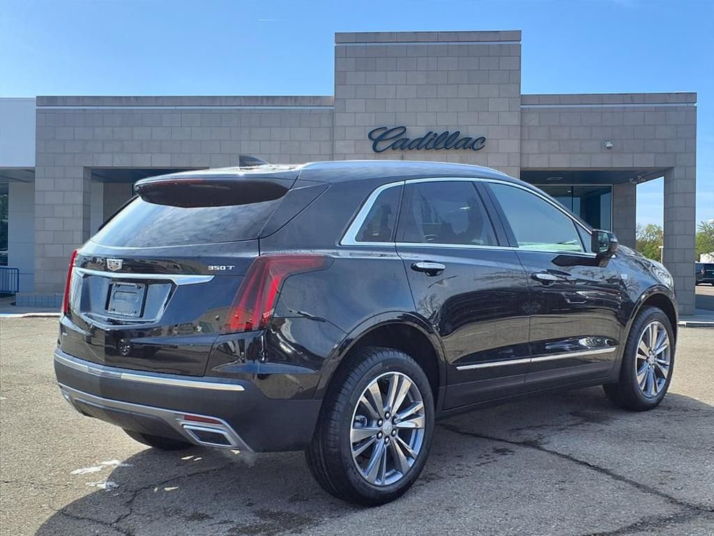 New 2026 Cadillac XT5 Premium Luxury w/ LPO, Floor Liner Package AWD/4WD video 4