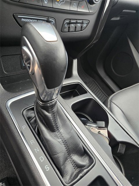 Used 2019 Ford Escape Titanium image 17