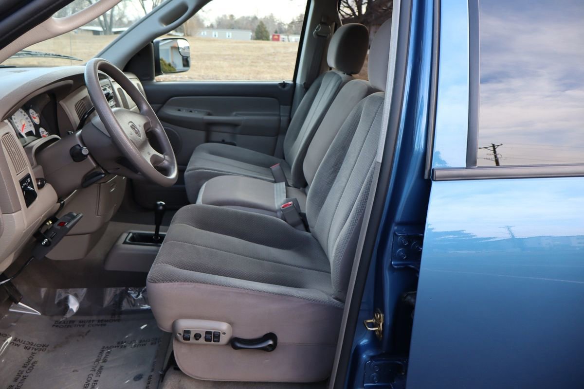 Used 2003 Dodge Ram 2500 Truck ST image 19