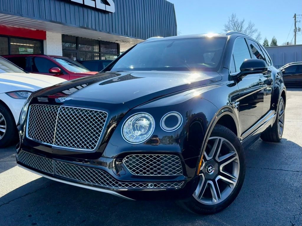 Used 2019 Bentley Bentayga image 1