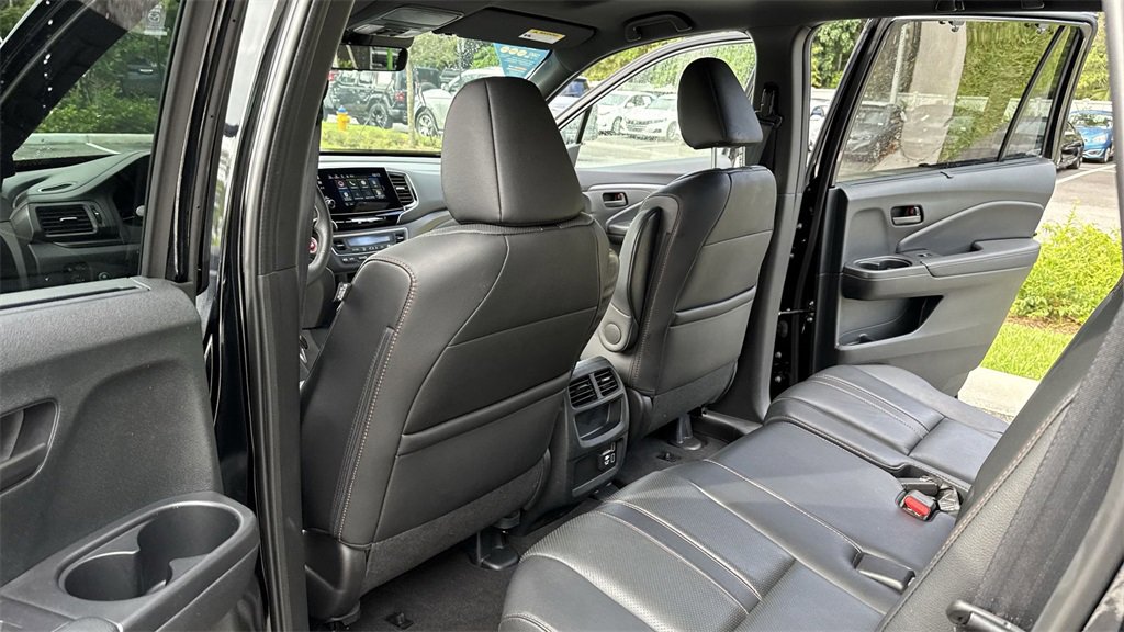 Used 2023 Honda Passport TrailSport image 35