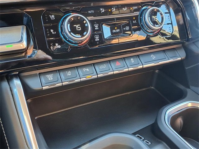 Used 2024 GMC Sierra 2500 Denali Ultimate image 40