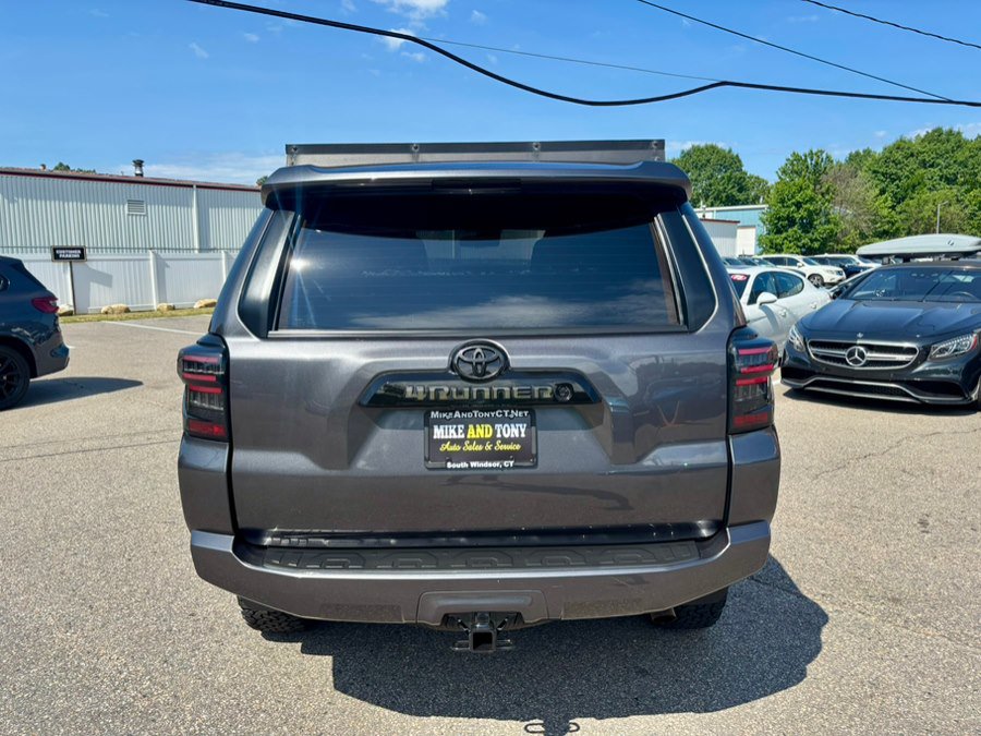 Used 2023 Toyota 4Runner SR5 Premium w/ Moonroof Package AWD/4WD image 7
