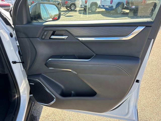 Used 2025 GMC Acadia Elevation image 24