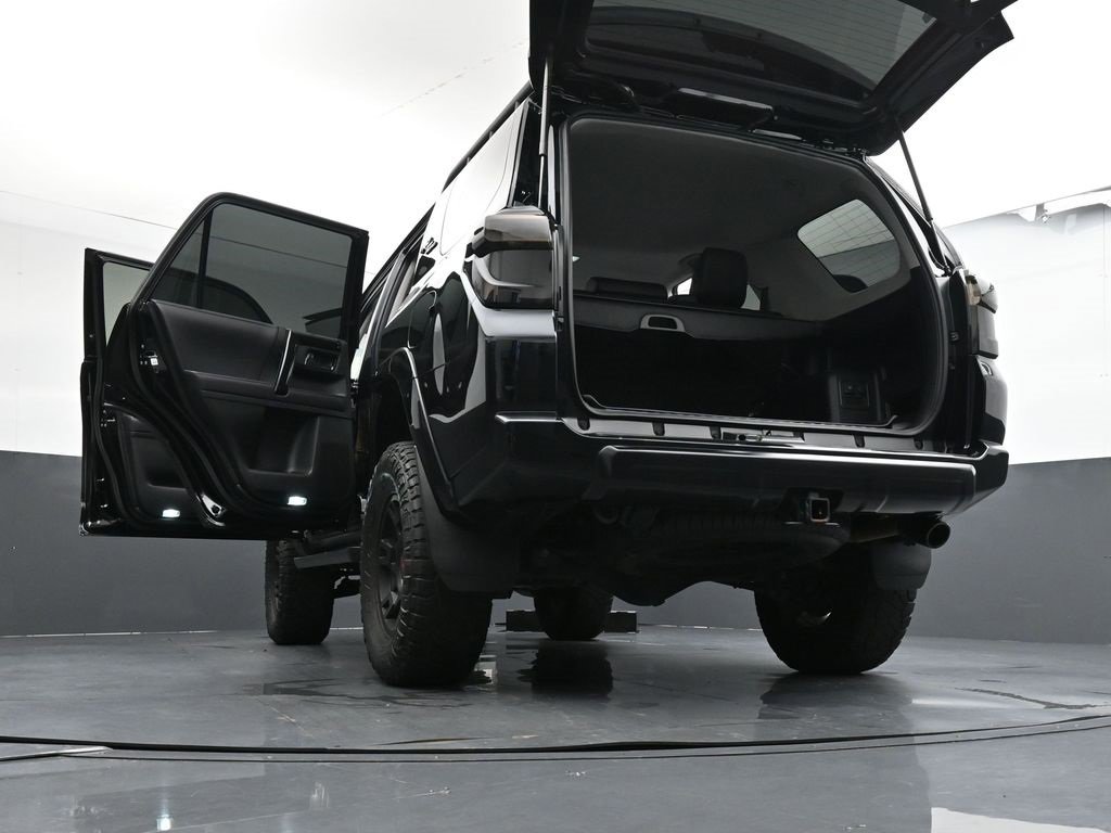 Used 2021 Toyota 4Runner TRD Off-Road Premium w/ Moonroof Package image 30