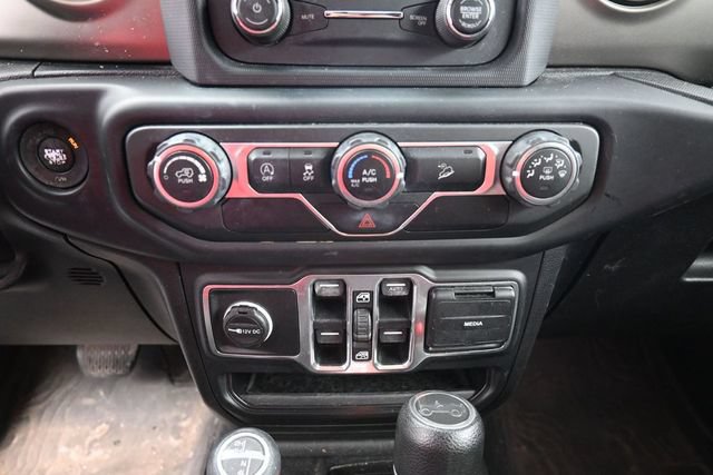 Certified 2018 Jeep Wrangler Unlimited Sport S AWD/4WD image 24