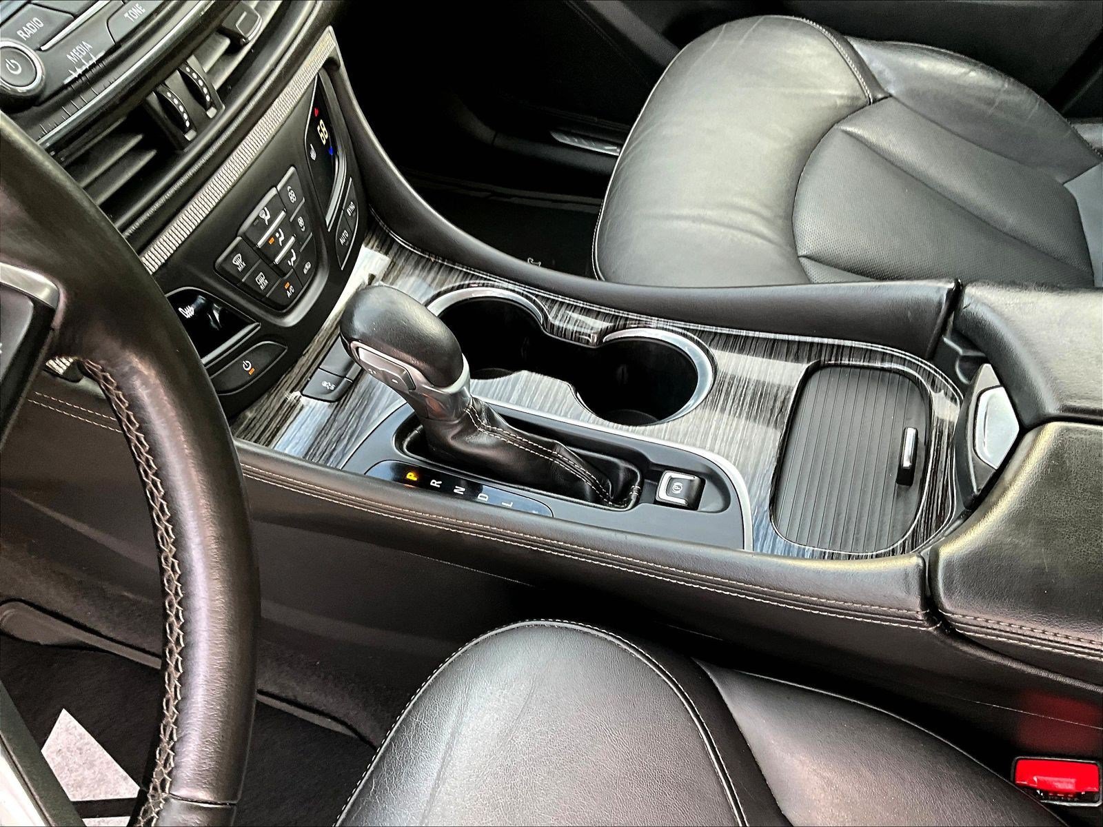Used 2017 Buick Envision Essence AWD/4WD image 17