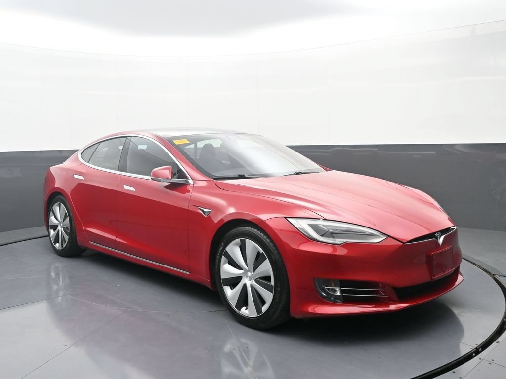 Used 2021 Tesla Model S Performance AWD/4WD image 3