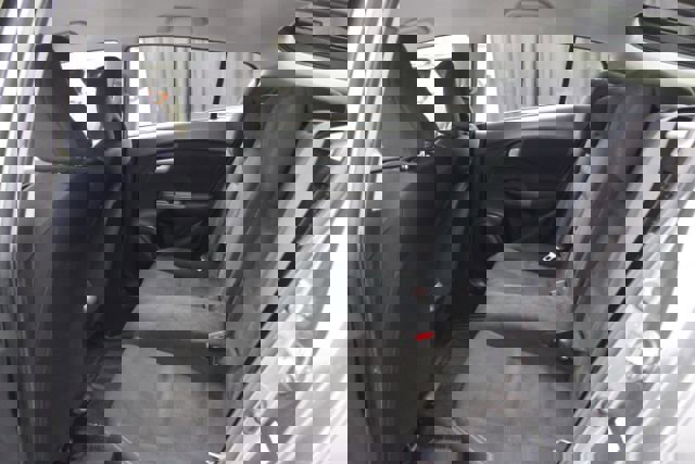 Used 2013 Honda Insight LX image 15