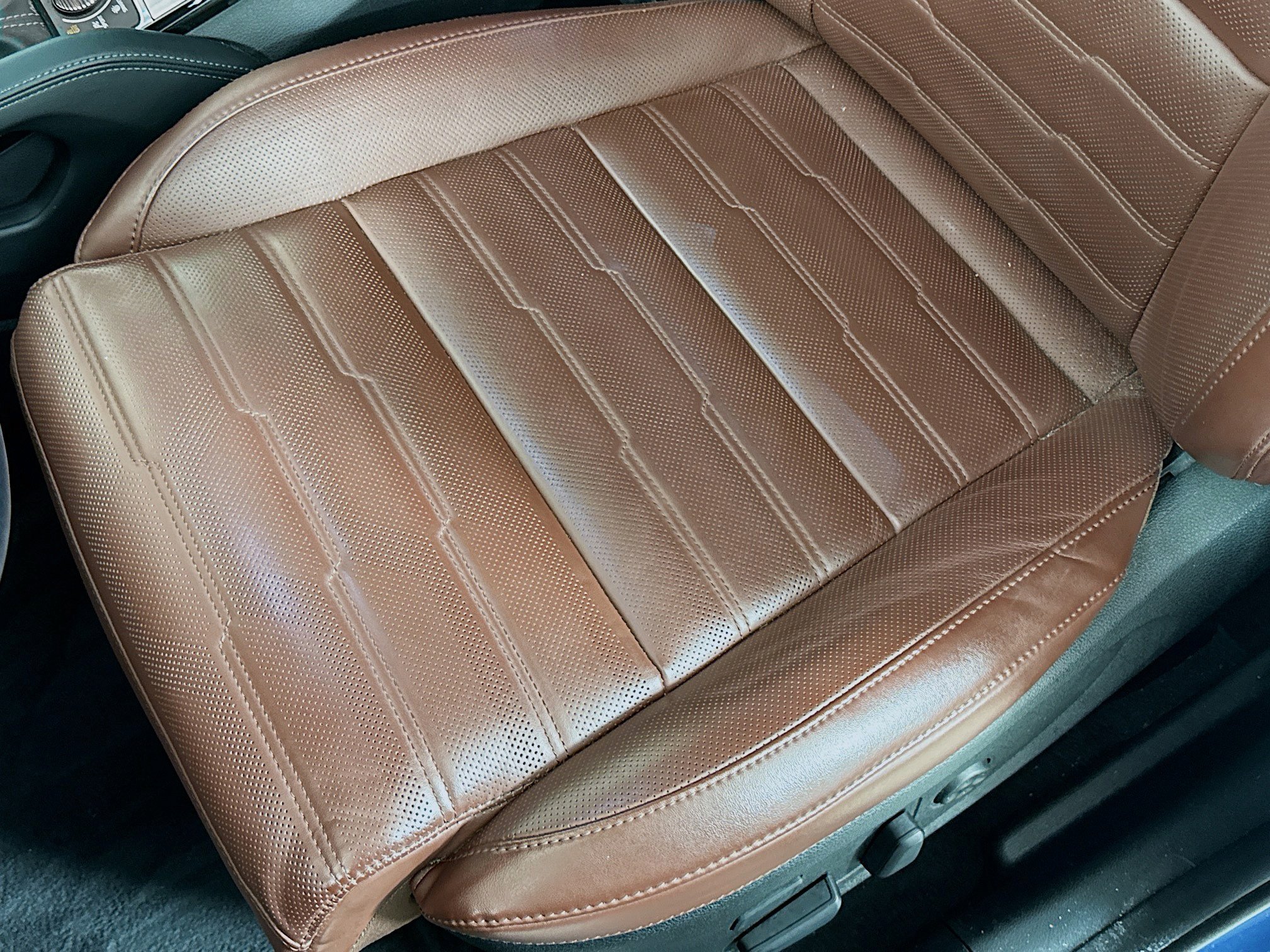 Used 2022 Kia Telluride S image 21