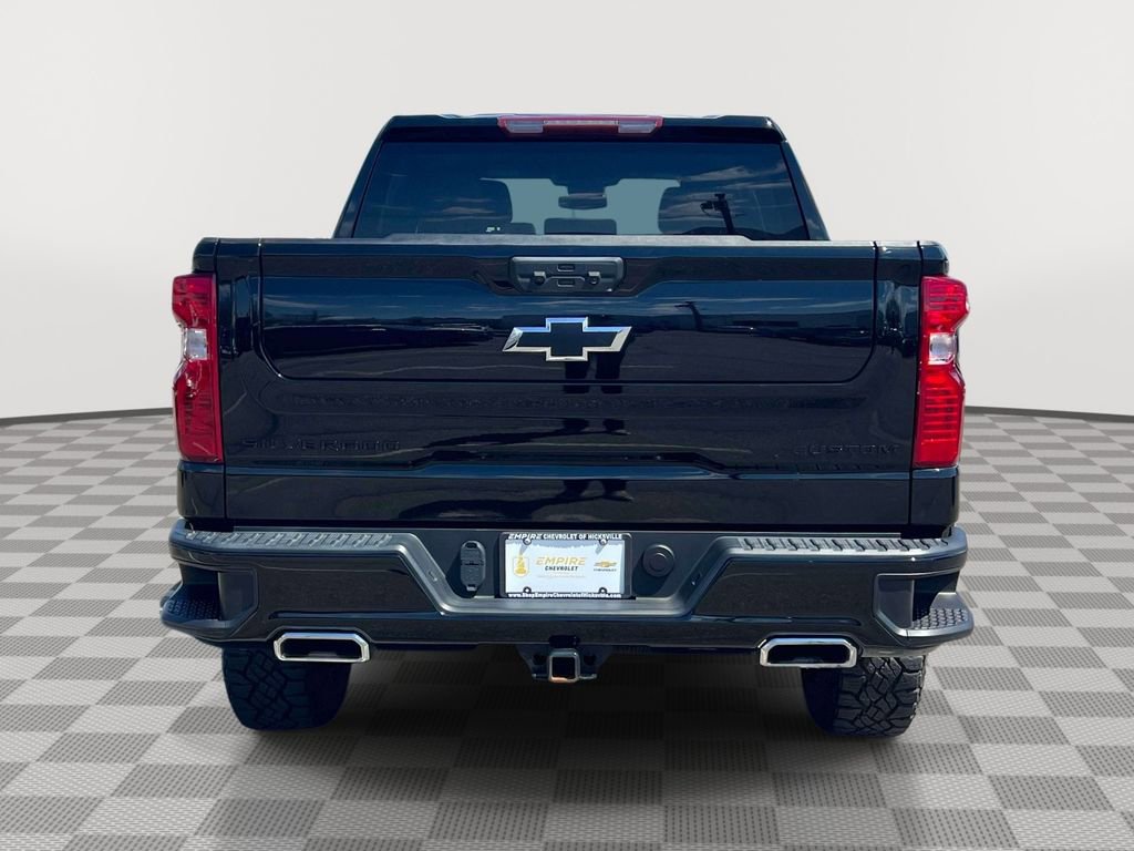 Used 2023 Chevrolet Silverado 1500 Custom Trail Boss w/ Midnight Edition image 6
