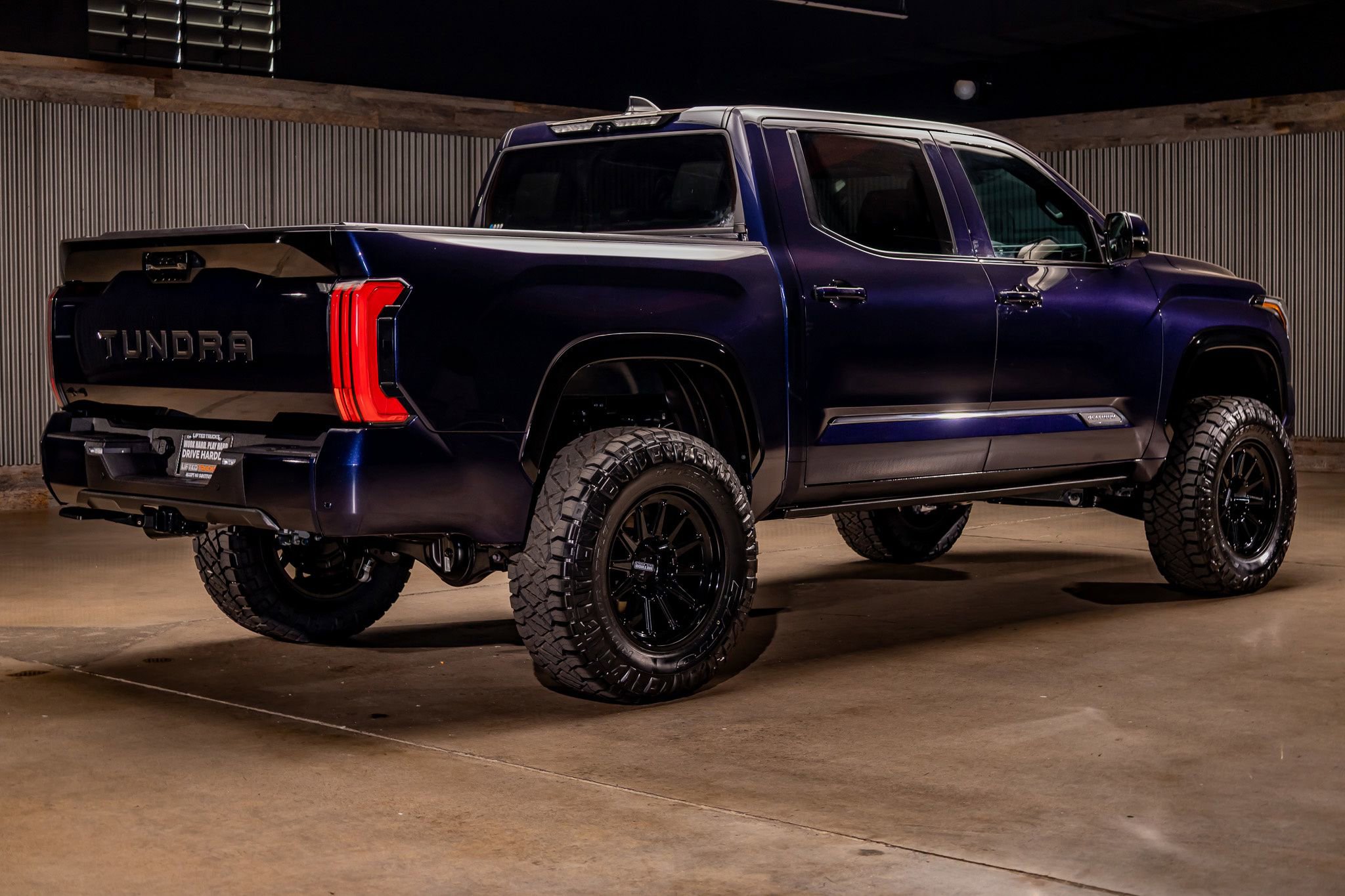 Used 2025 Toyota Tundra Platinum image 9