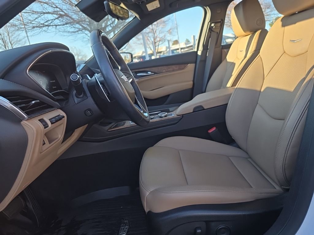 Certified 2023 Cadillac CT5 Luxury image 12