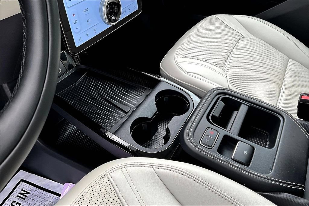 Used 2025 Ford Mustang Mach-E Premium AWD/4WD image 15