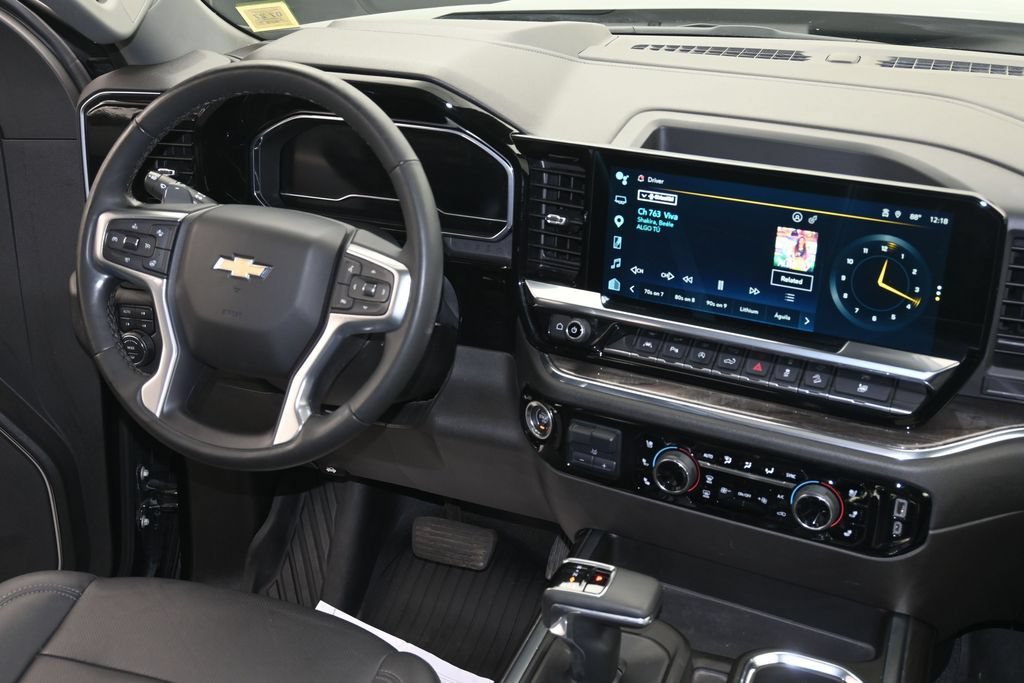 Certified 2023 Chevrolet Silverado 1500 LTZ w/ LTZ Premium Package AWD/4WD image 14