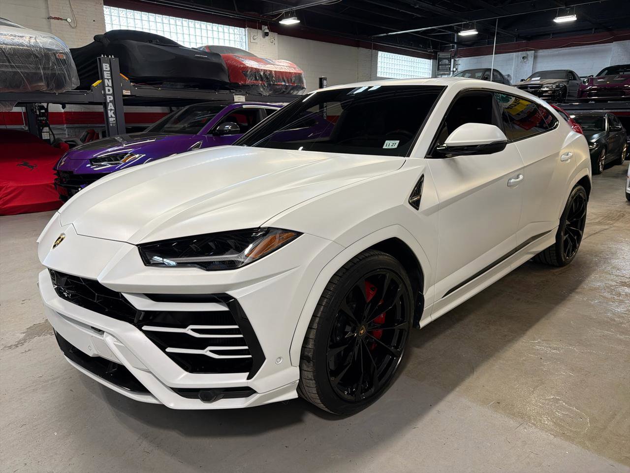 Used 2022 Lamborghini Urus image 10