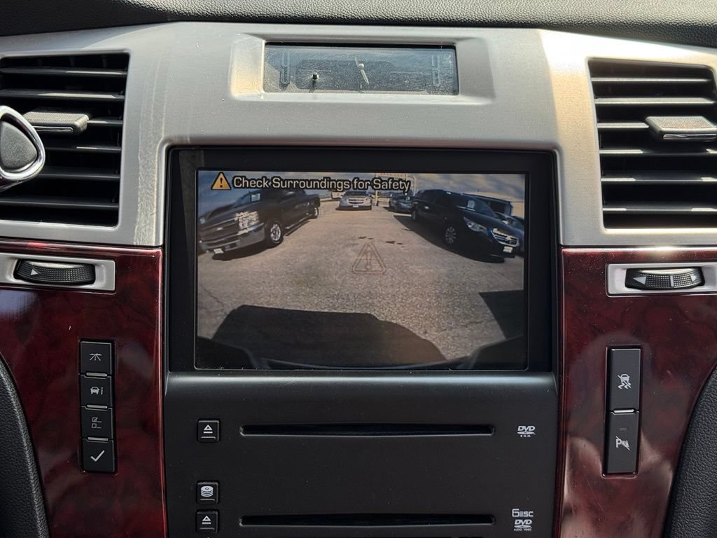 Used 2008 Cadillac Escalade EXT AWD/4WD image 4