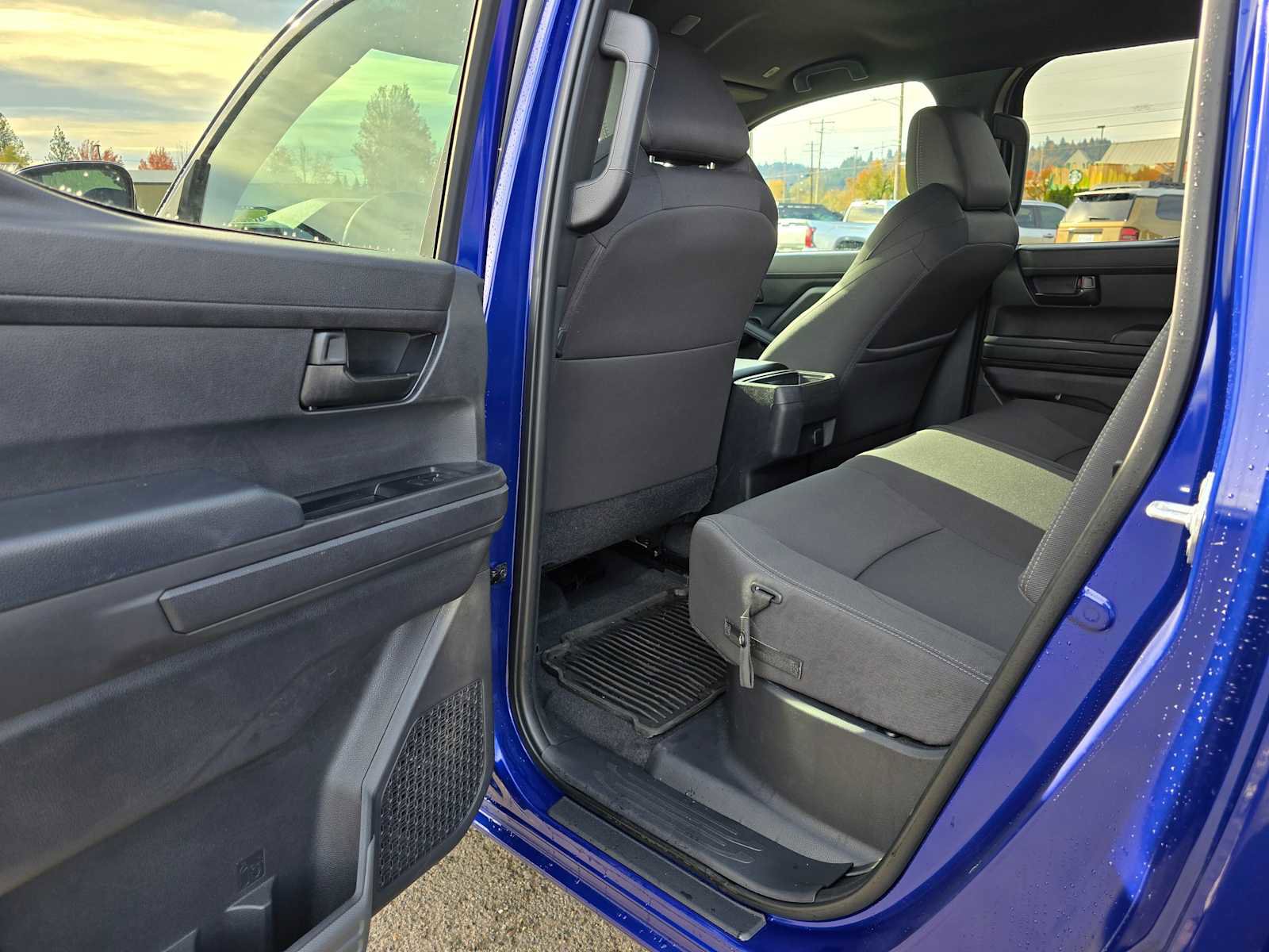 Certified 2025 Toyota Tacoma SR5 image 21