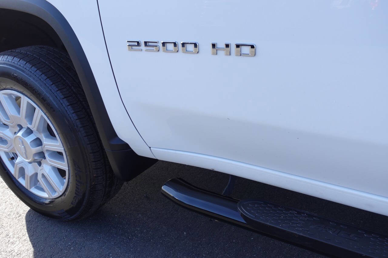 Used 2022 Chevrolet Silverado 2500 W/T w/ WT Convenience Package AWD/4WD image 13