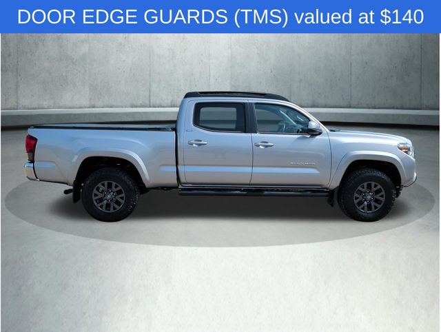 Used 2021 Toyota Tacoma SR5 AWD/4WD image 8
