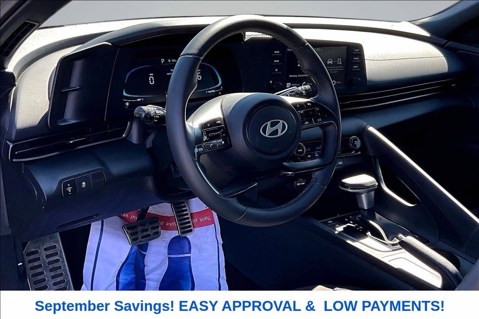 Used 2026 Hyundai Elantra Sport FWD image 4