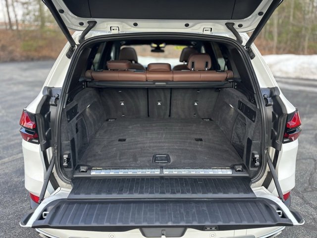 Used 2024 BMW X5 xDrive50e image 21