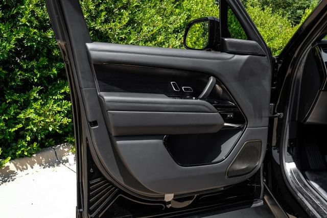 New 2026 Land Rover Range Rover SV AWD/4WD image 54