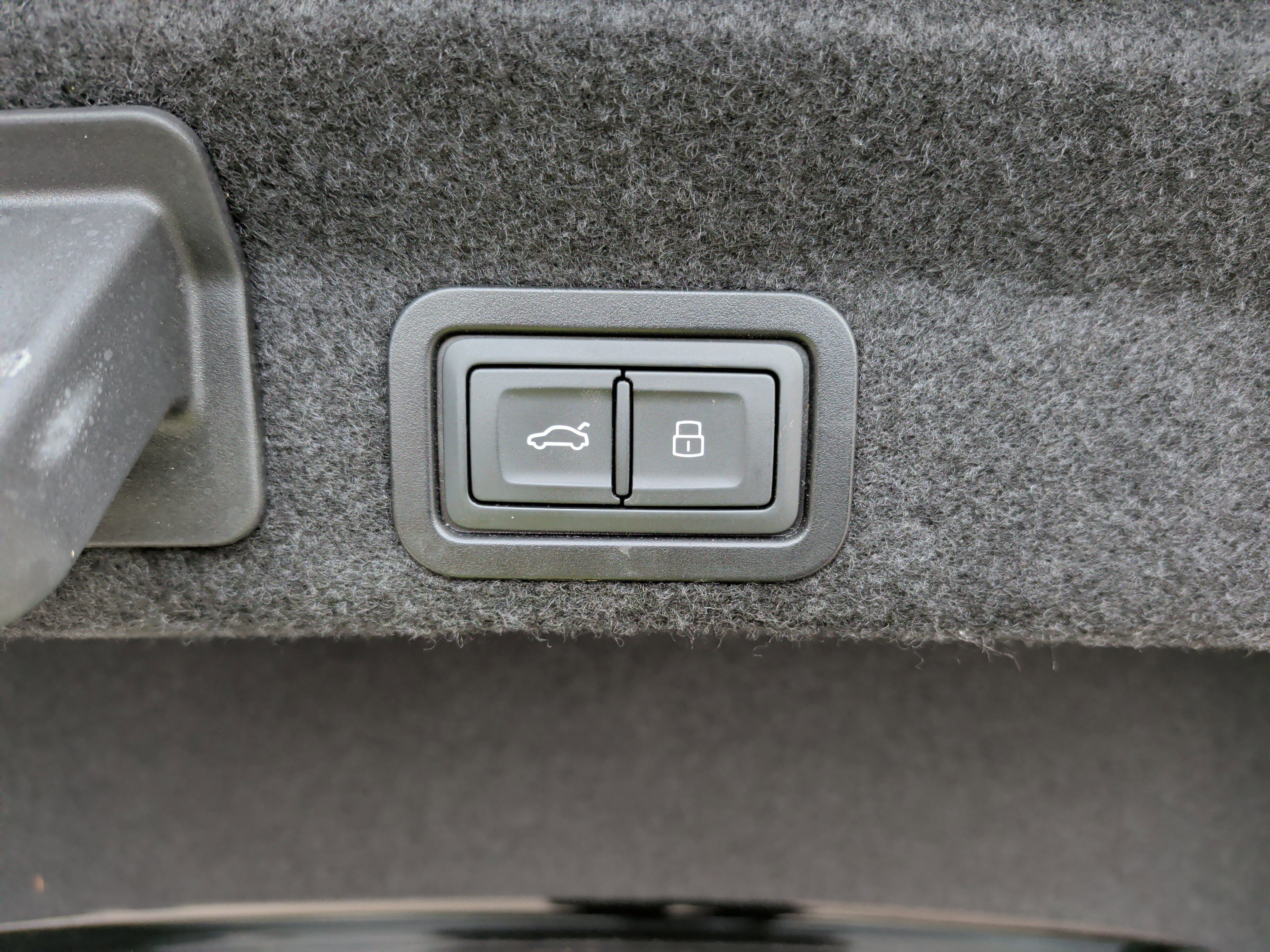 Used 2021 Audi A6 Premium Plus w/ Premium Plus Package image 37