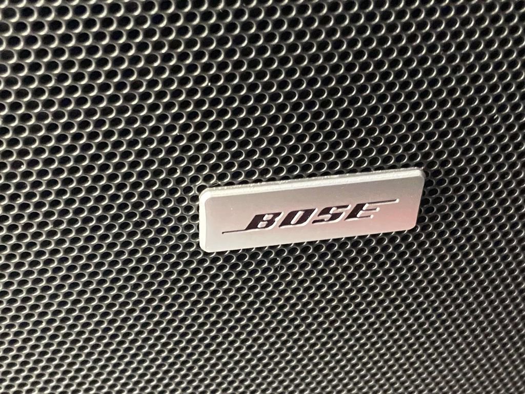 Used 2023 Chevrolet Traverse RS image 19