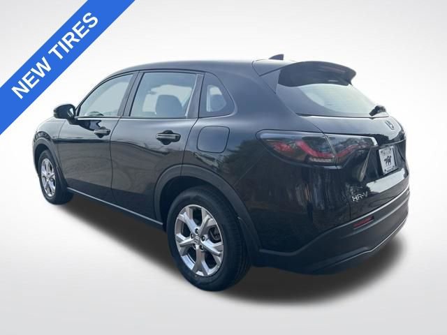 Used 2023 Honda HR-V LX image 4