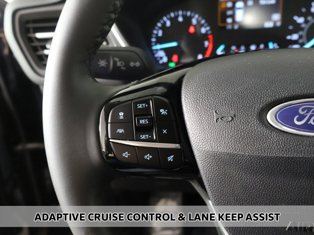 Used 2022 Ford Escape SEL image 4