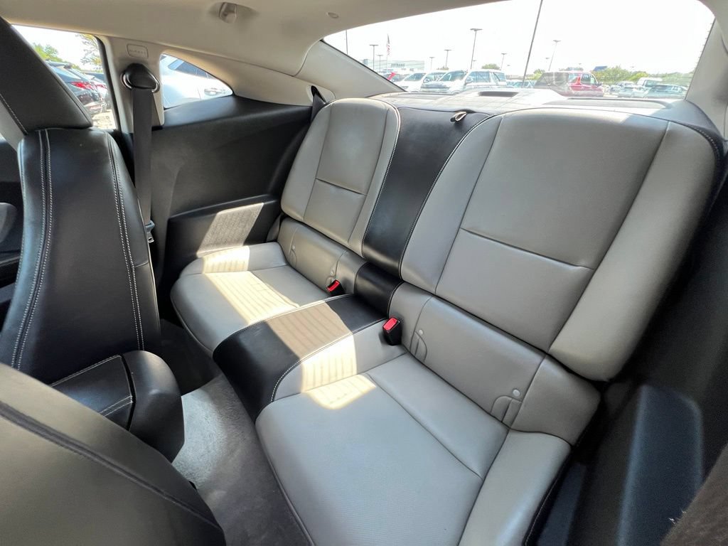 Used 2012 Chevrolet Camaro SS RWD image 22