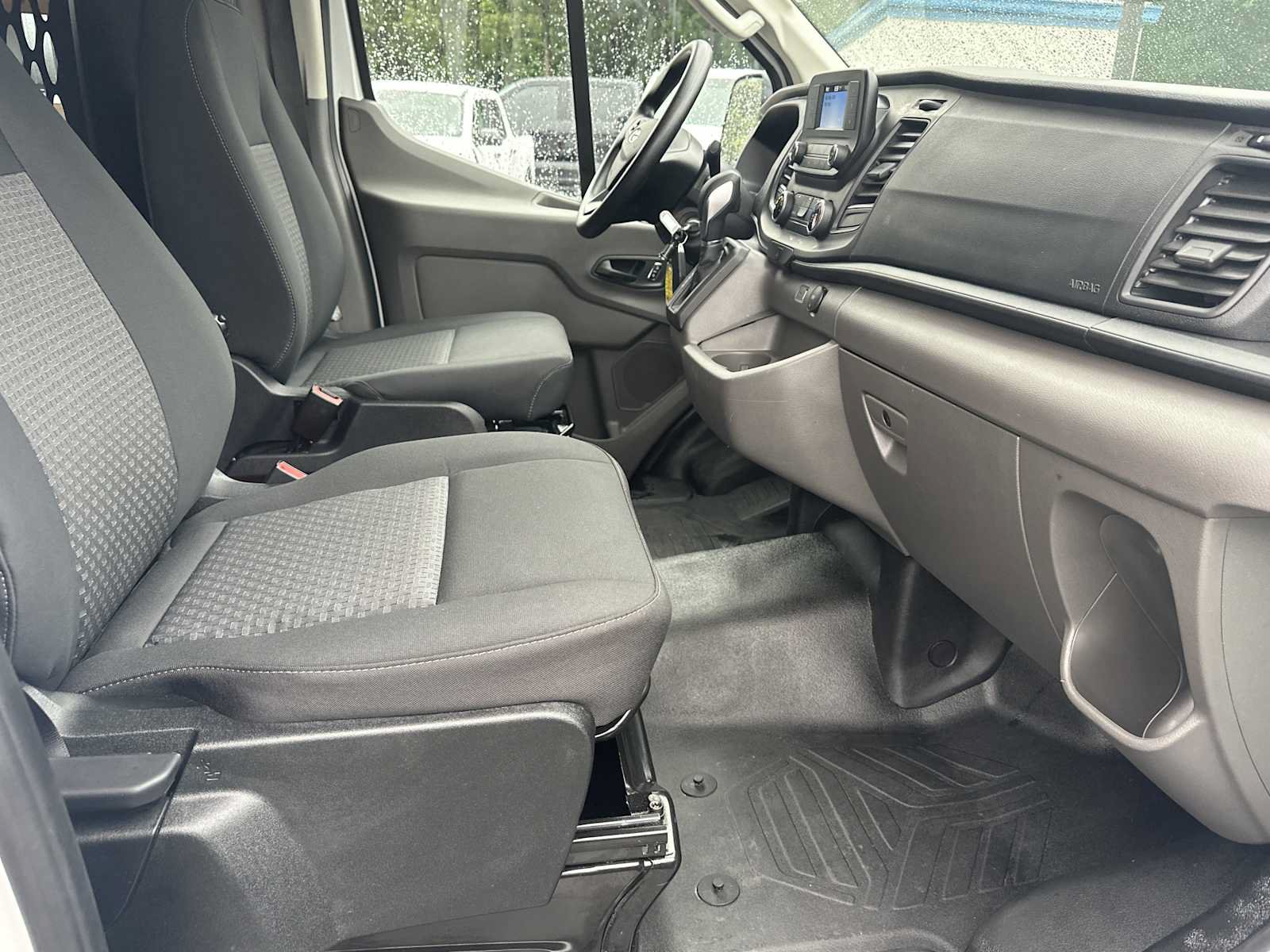 Used 2025 Ford Transit 250 Low Roof w/ Exterior Upgrade Package RWD image 19