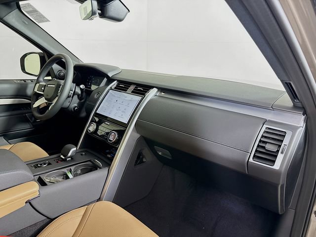 New 2026 Land Rover Discovery Dynamic SE AWD/4WD image 31
