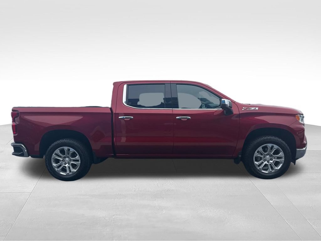 Used 2025 Chevrolet Silverado 1500 LTZ w/ Technology Package AWD/4WD image 7