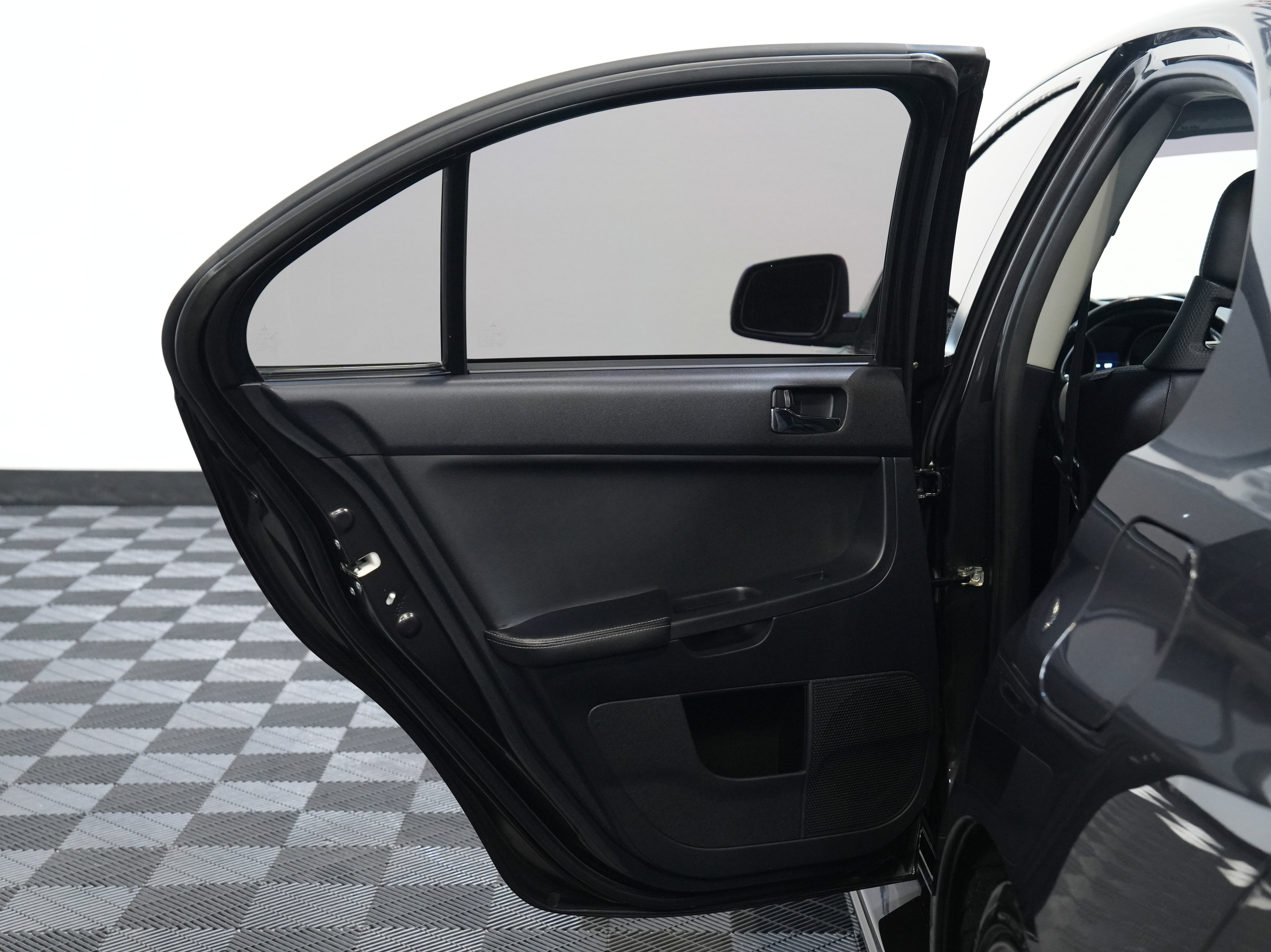 Used 2010 Mitsubishi Lancer Evolution MR image 27