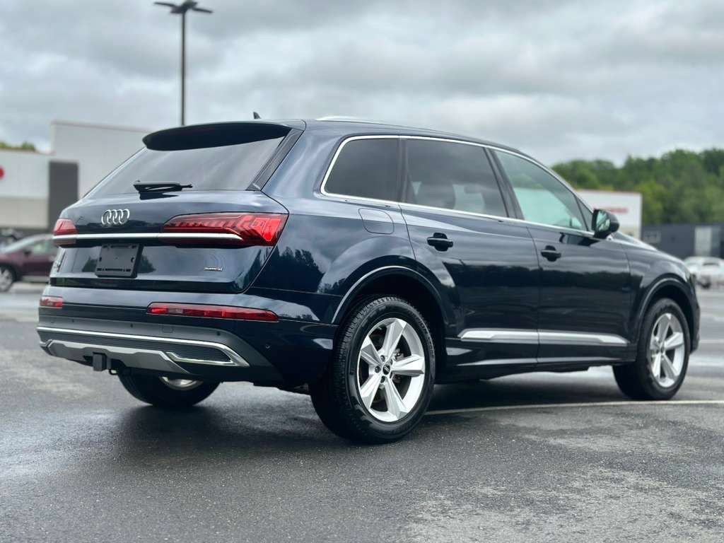 Used 2023 Audi Q7 2.0T Premium w/ Convenience Package AWD/4WD image 7