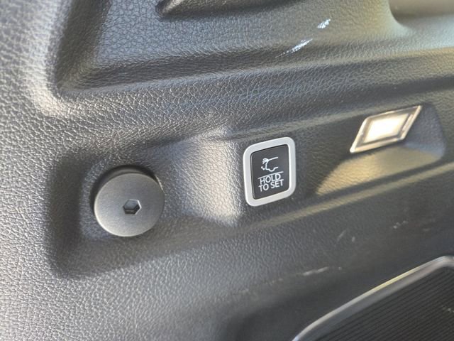 Used 2021 Jeep Grand Cherokee L Limited image 19