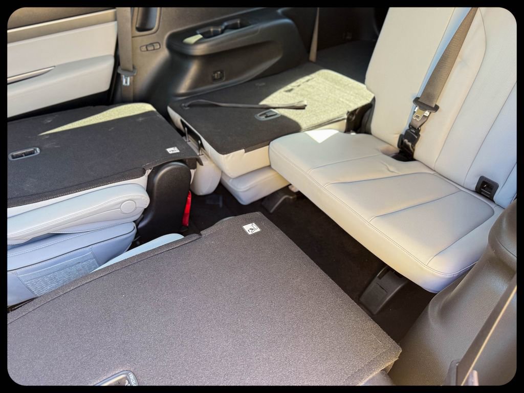 Used 2025 Hyundai Palisade SEL AWD/4WD image 23