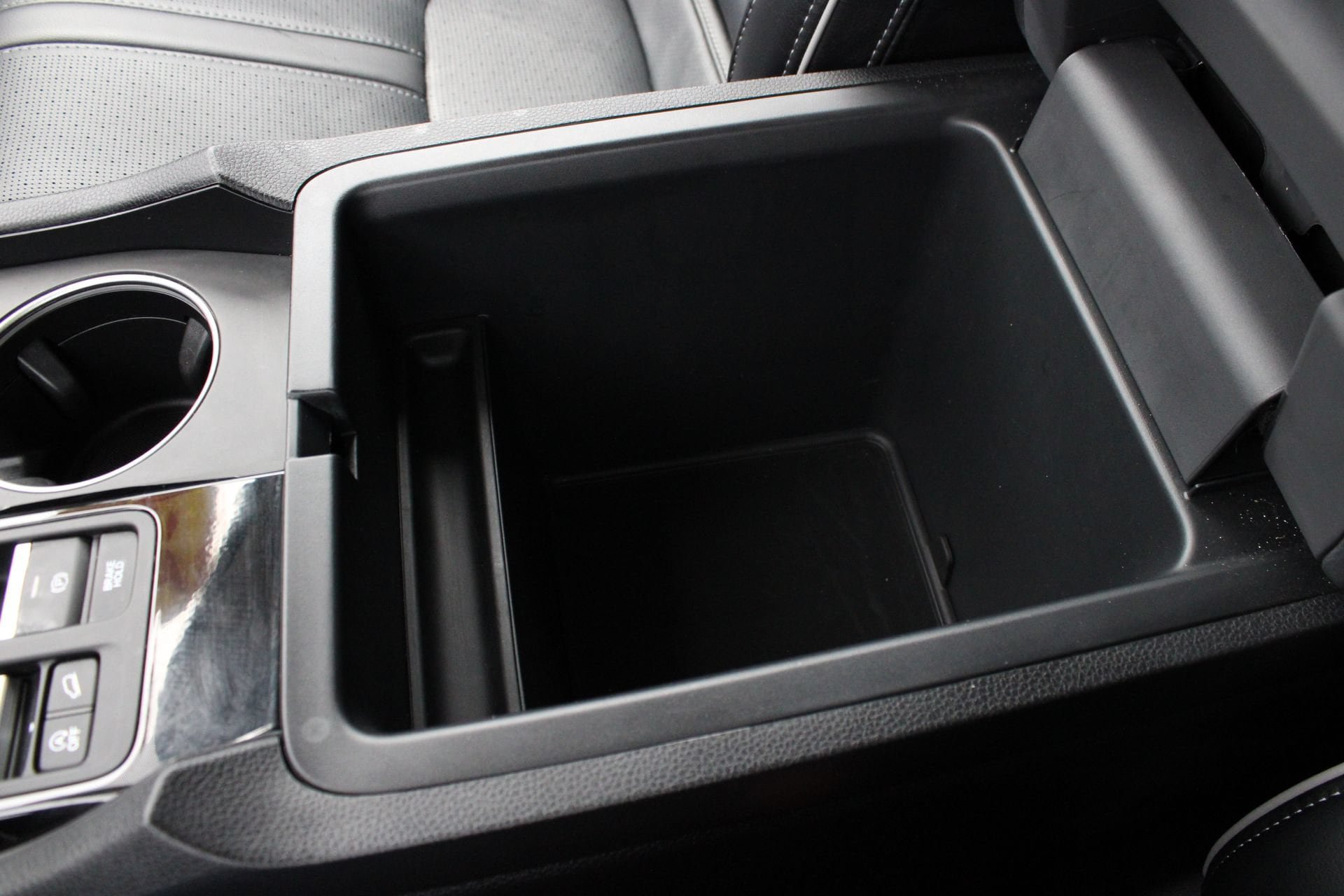 Used 2025 Honda Pilot Elite image 48