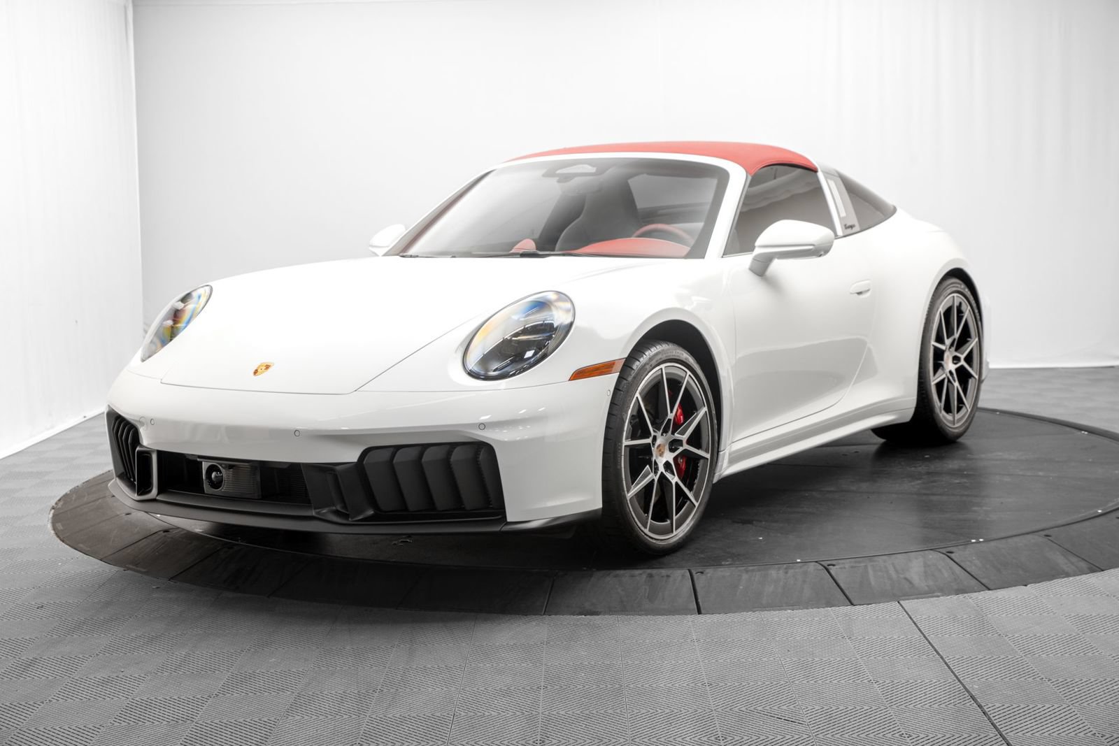 Used 2026 Porsche 911 Targa 4 GTS AWD/4WD image 11