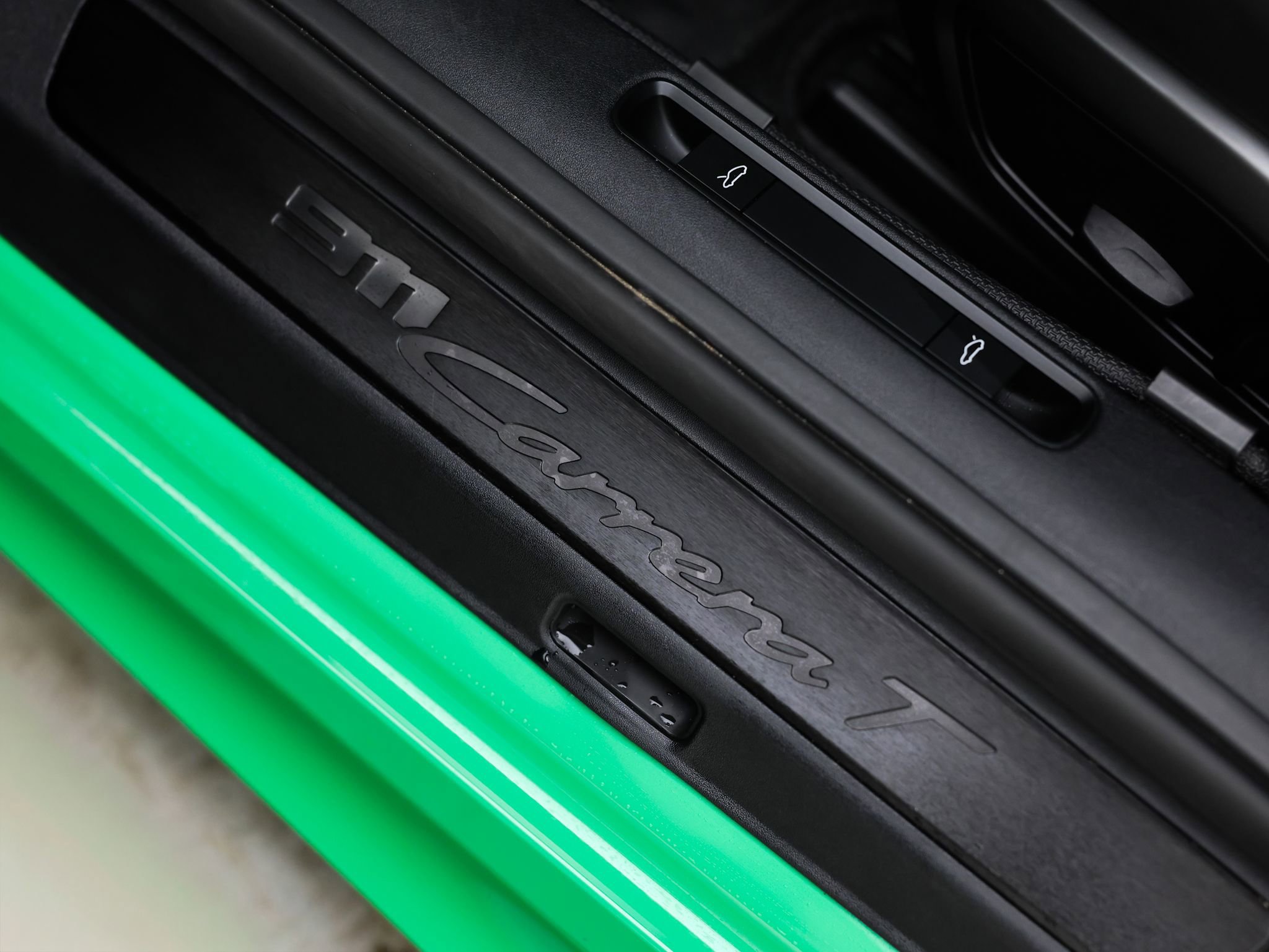 Used 2023 Porsche 911 Carrera T image 28