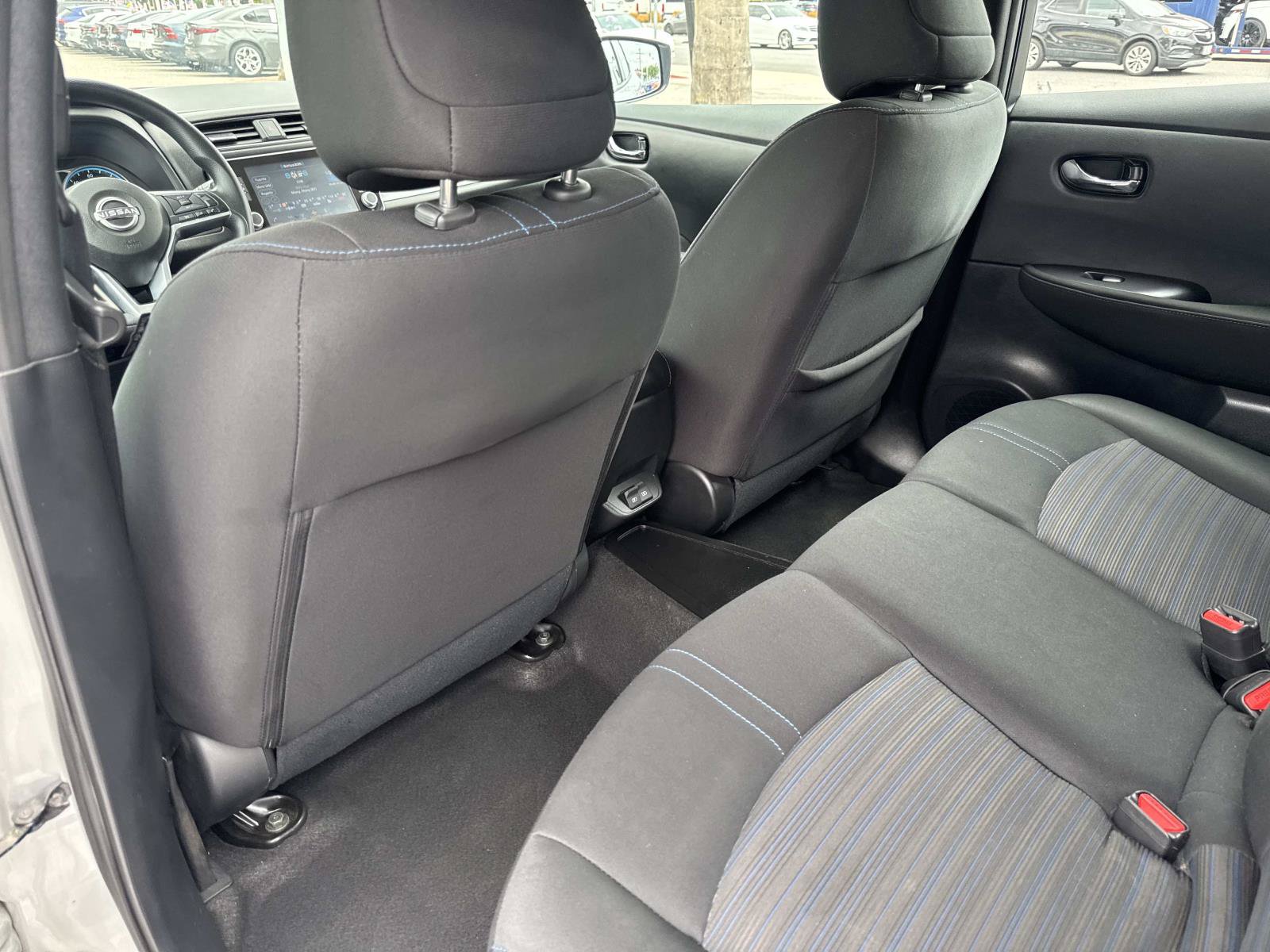 Used 2025 Nissan Leaf S FWD image 10