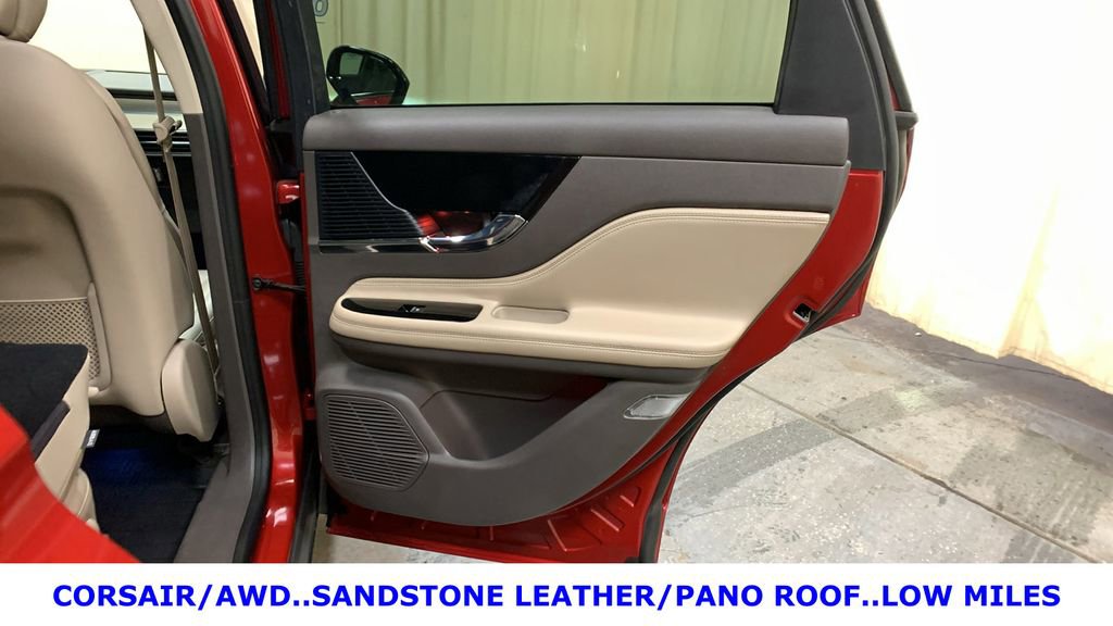 Used 2020 Lincoln Corsair AWD w/ Premium Package image 14