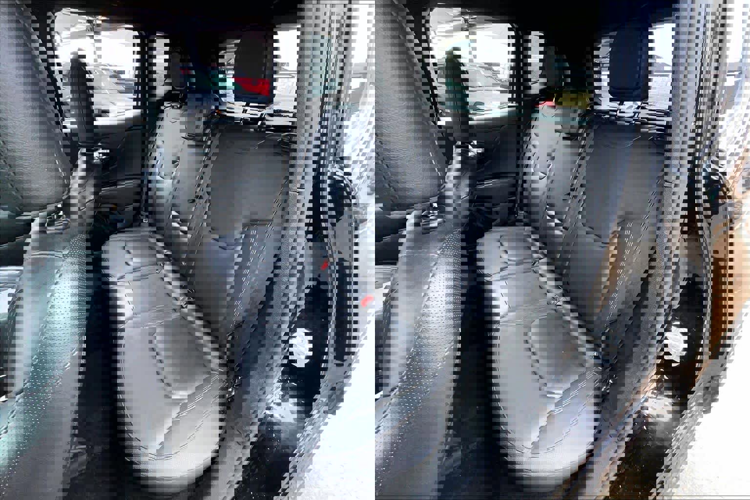 Used 2020 Jeep Renegade Altitude image 17