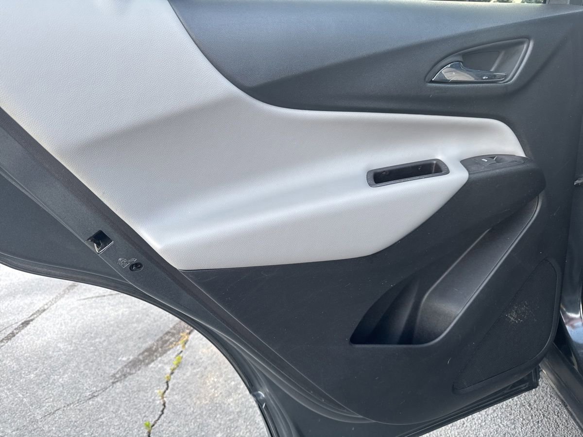 Used 2020 Chevrolet Equinox LT FWD image 31