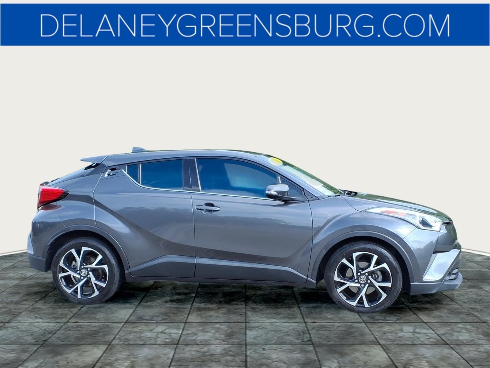 Used 2019 Toyota C-HR Limited FWD image 2
