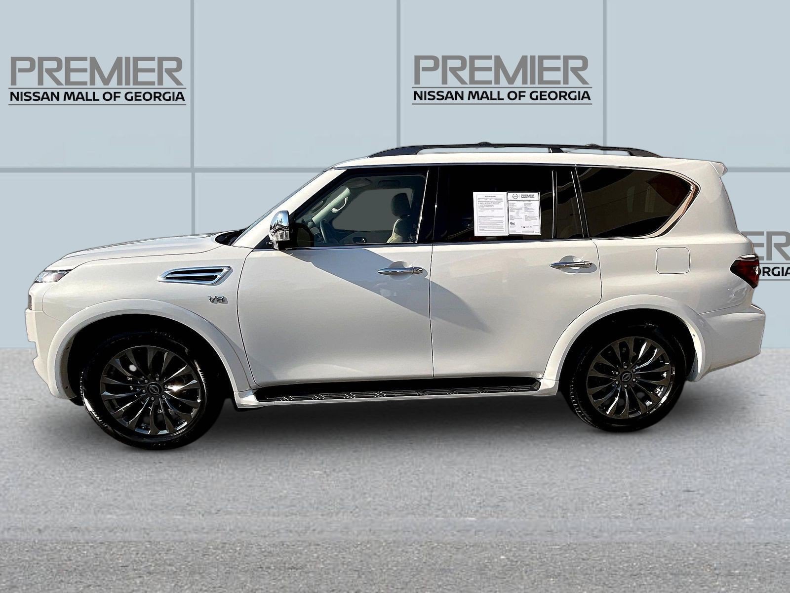 Certified 2022 Nissan Armada Platinum w/ Captain's Chairs Package RWD image 4