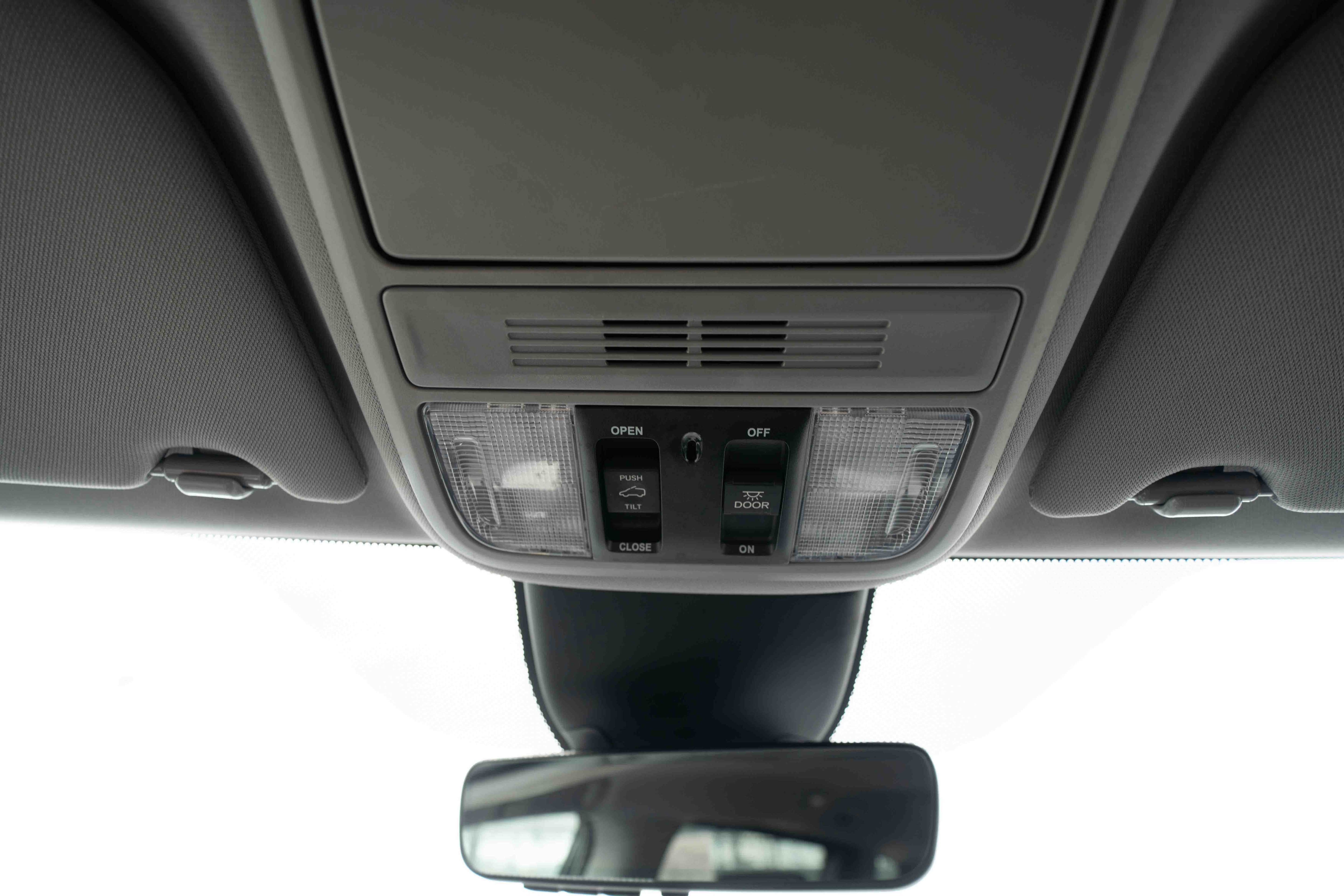 Used 2022 Honda Odyssey EX-L image 18