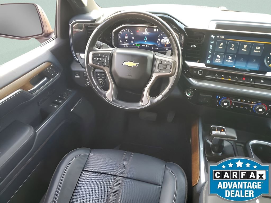 Used 2022 Chevrolet Silverado 1500 High Country w/ High Country Premium Package image 17